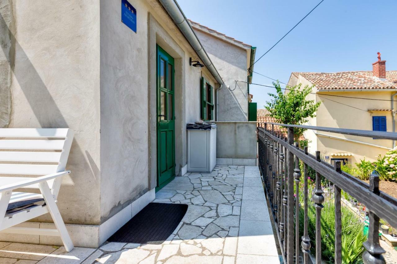 Apartments Nautica, Mali Losinj Ngoại thất bức ảnh