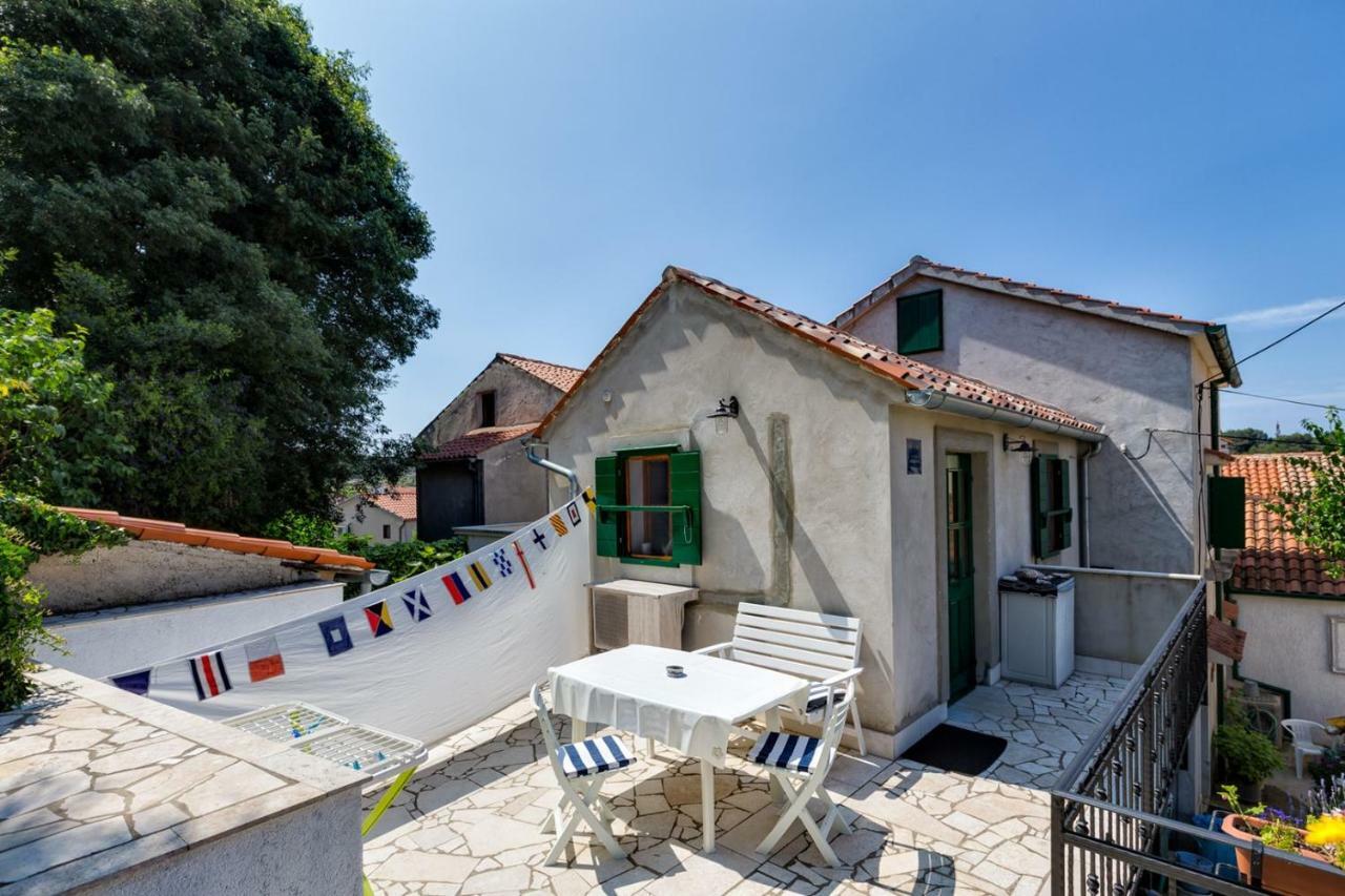 Apartments Nautica, Mali Losinj Ngoại thất bức ảnh